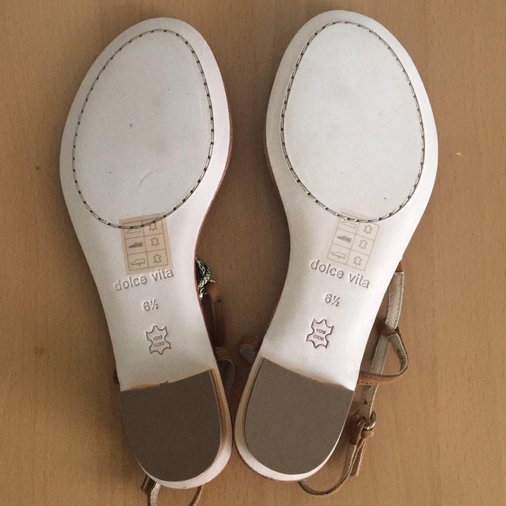 Dolce Vita Banks Suede Sandals - Picture 4 of 5